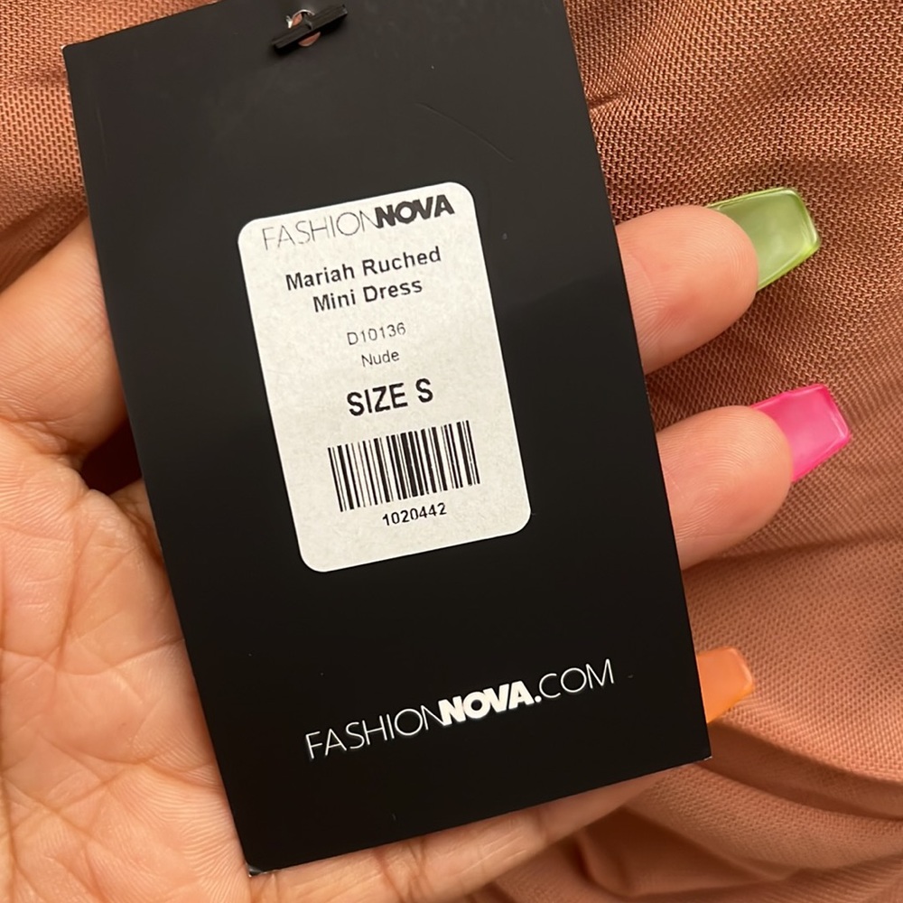 NWT FashionNova nude “Mariah” ruched mini long sleeve dress Size Small - Picture 11 of 11